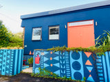 Colourful Artist’s Annexe near Beach & Village